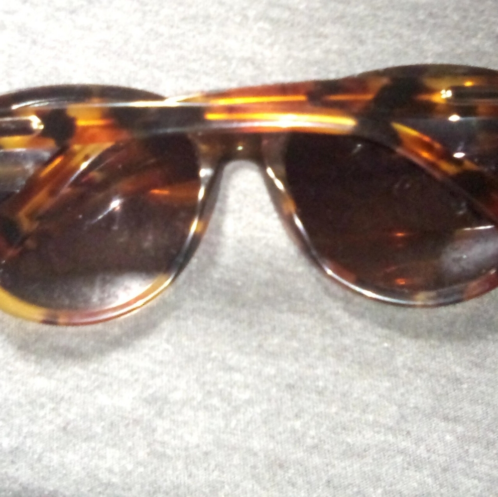 Sunglasses - Picture 5 of 5